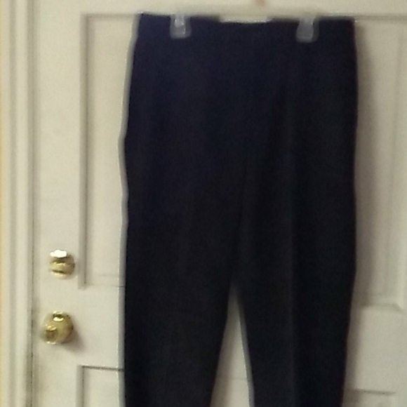 Pants - Picture 6 of 9